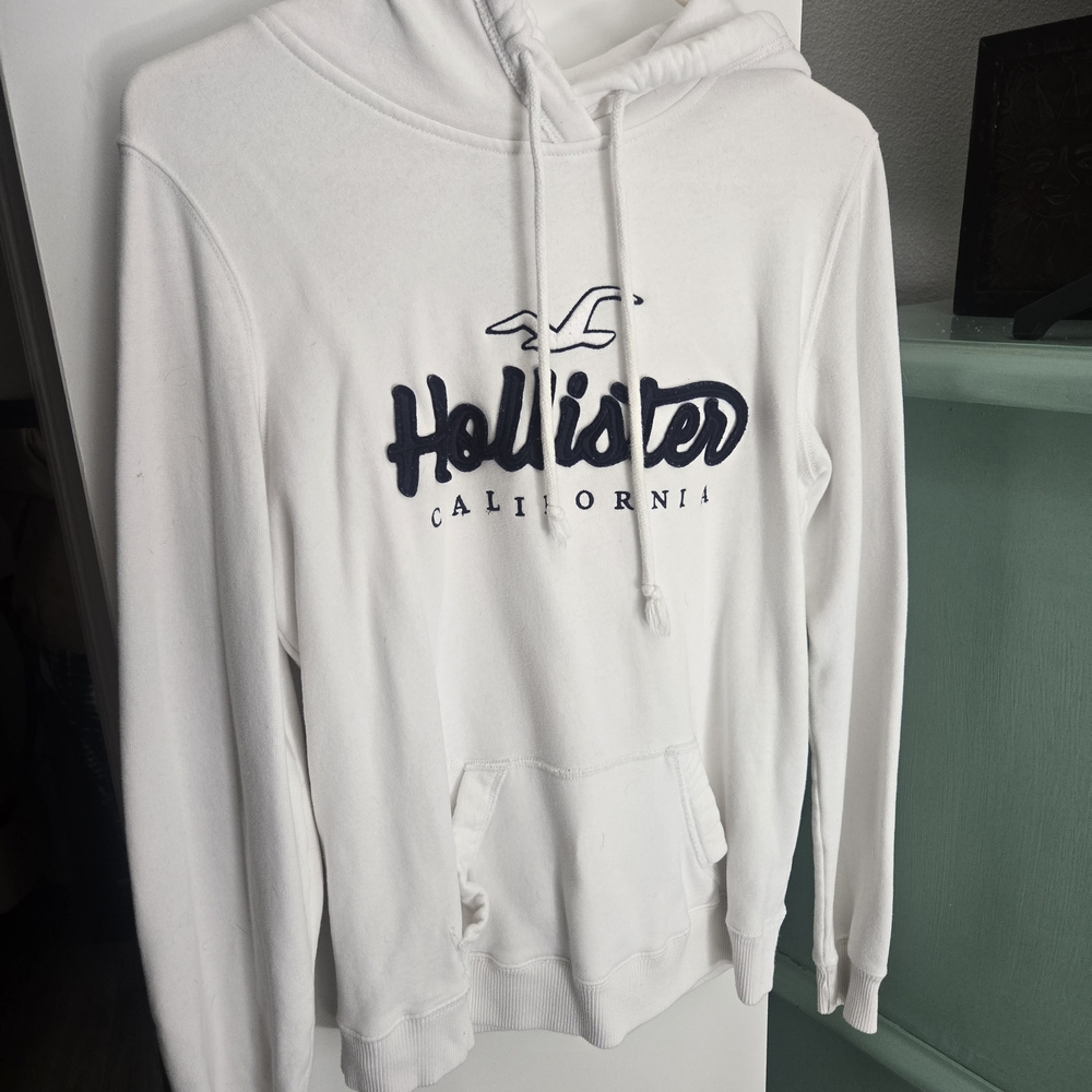 Hollister White Hoodie
